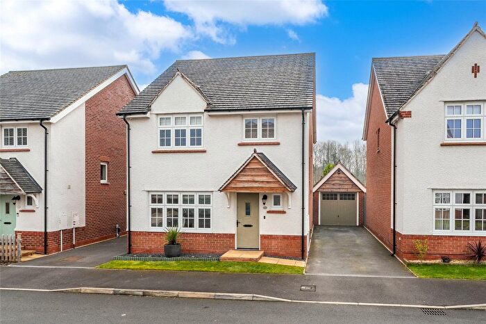 4 Bedroom Detached House For Sale In Little Mill Meadow, Leegomery, Telford, Shropshire, TF1