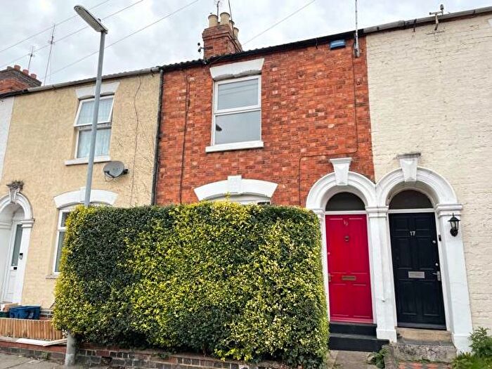 2 Bedroom House To Rent In Argyle Street, Northampton, NN5