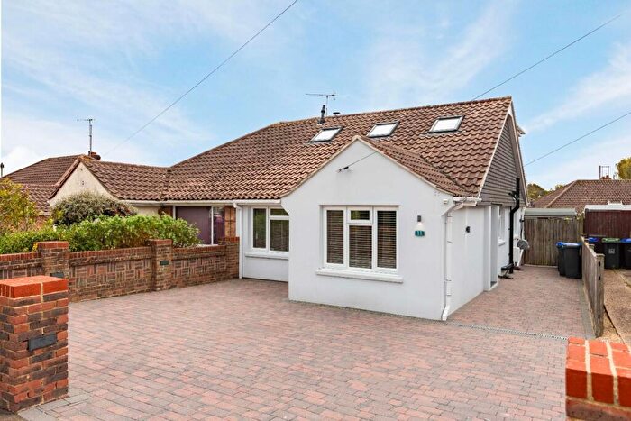 3 Bedroom Chalet For Sale In Meadowview Road, Sompting, Lancing, BN15