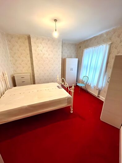 3 Bedroom End Terrace House To Rent In Pragel Street, London, E13