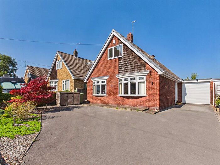 4 Bedroom Detached Bungalow For Sale In Dower Rise, Swanland, HU14
