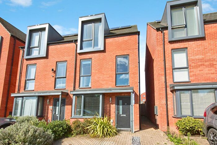 3 Bedroom Semi Detached House For Sale In Newtonmore Drive, Derby, DE22