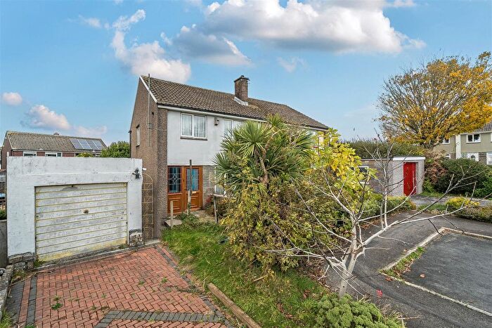 3 Bedroom Property For Sale In Ash Close, St Blazey Gate, Par, PL24