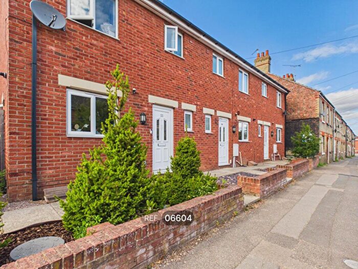 3 Bedroom Terraced House To Rent In Austerby, Bourne, PE10