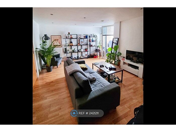 1 Bedroom Flat To Rent In Jubilee Court, London, SE10