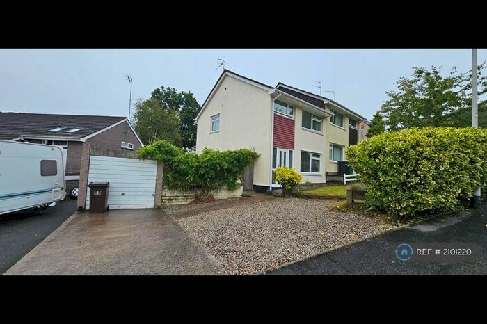 3 Bedroom Semi-Detached House To Rent In Holmwood Avenue, Plymouth, PL9