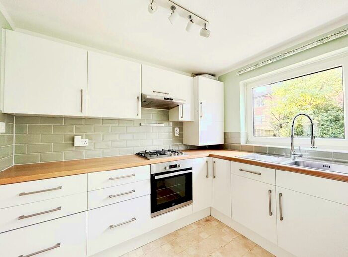 4 Bedroom Semi-Detached House To Rent In Muscroft Road, Prestbury, Cheltenham, GL52