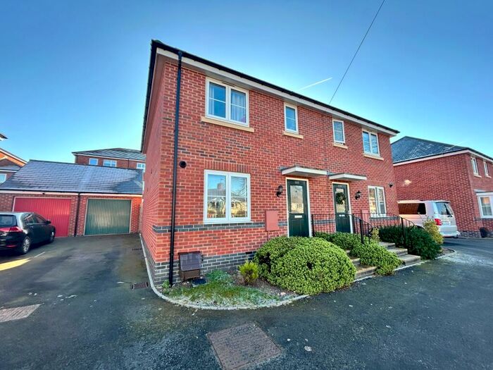 3 Bedroom Semi Detached House To Rent In Gloucester Road, Cheltenham, GL51