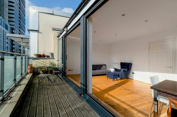 2 Bedroom Flat To Rent In Redchurch Street, Shoreditch, London, E2