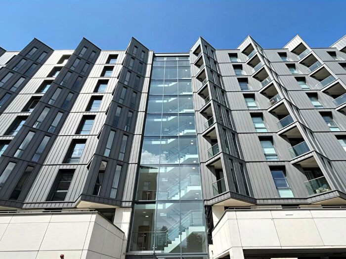 2 Bedroom Apartment To Rent In Milliners Wharf, Munday Street, Manchester City Centre, Greater Manchester, M4