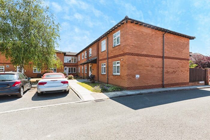 2 Bedroom Flat For Sale In Welland Court, Welland Lodge Road, Cheltenham, Gloucestershire, GL52