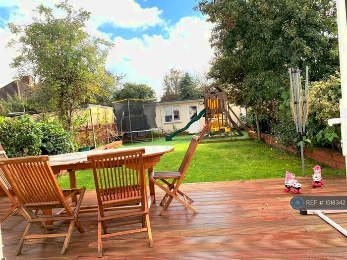 5 Bedroom Semi-Detached House To Rent In Faraday Road, Welling, DA16