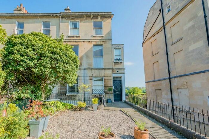 1 Bedroom Apartment To Rent In Alexander Buildings, London Road, BA1