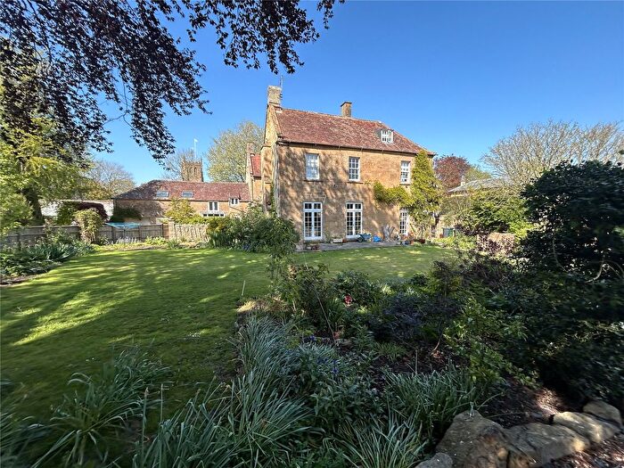 5 Bedroom Semi-Detached House For Sale In Water Street, Martock, Somerset, TA12