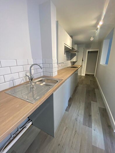 1 Bedroom Flat To Rent In Bournemouth Road, Poole, Dorset, BH14