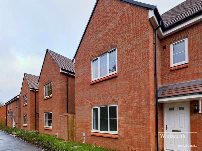 4 Bedroom Detached House To Rent In Rushall Place, Winnersh, Wokingham, RG41