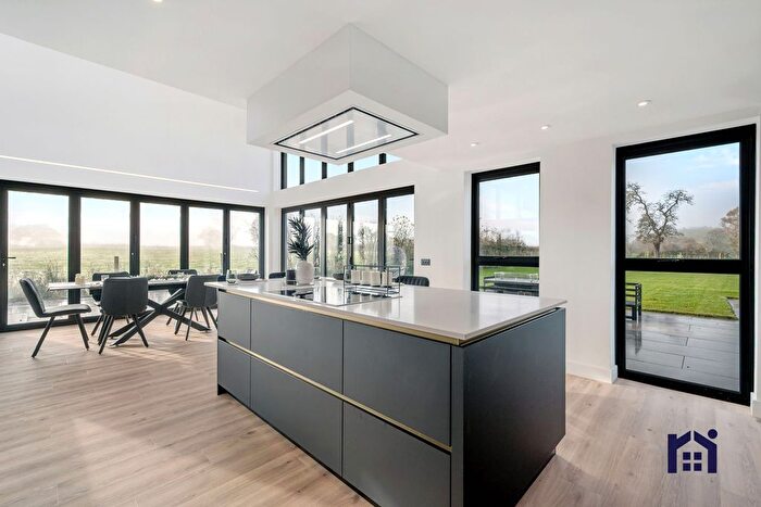 5 Bedroom Detached House For Sale In Lydiate Lane, Eccleston, PR7