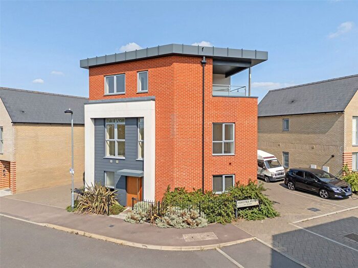 3 Bedroom Detached House For Sale In Armistice Avenue, Springfield, Chelmsford, CM1