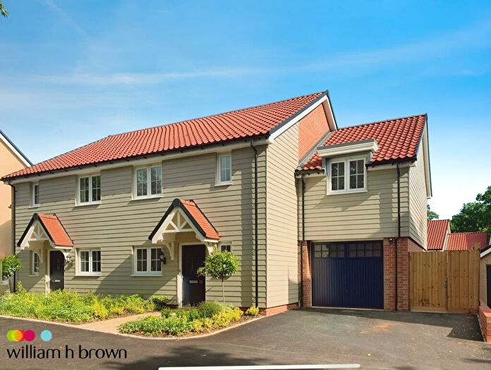 4 Bedroom Semi-Detached House To Rent In Petty Croft, Broomfield, Chelmsford, CM1