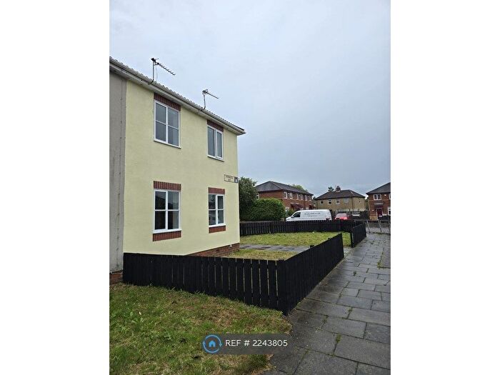 3 Bedroom Semi-Detached House To Rent In Primrose Avenue, South Shields, NE34