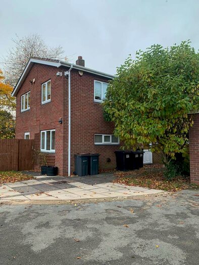 4 Bedroom Detached House To Rent In Shenley Green, B29