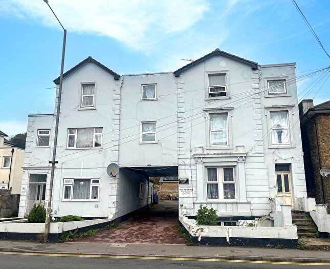 1 Bedroom Flat For Sale In Flat, Folkestone Road, Dover, CT17