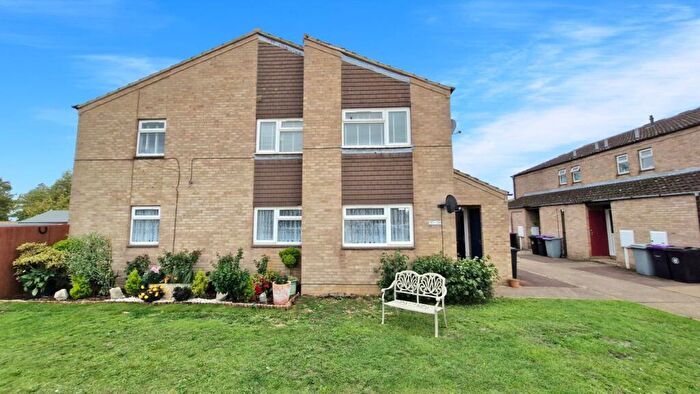 2 Bedroom Flat For Sale In Wellington Way, Market Deeping, Peterborough, PE6