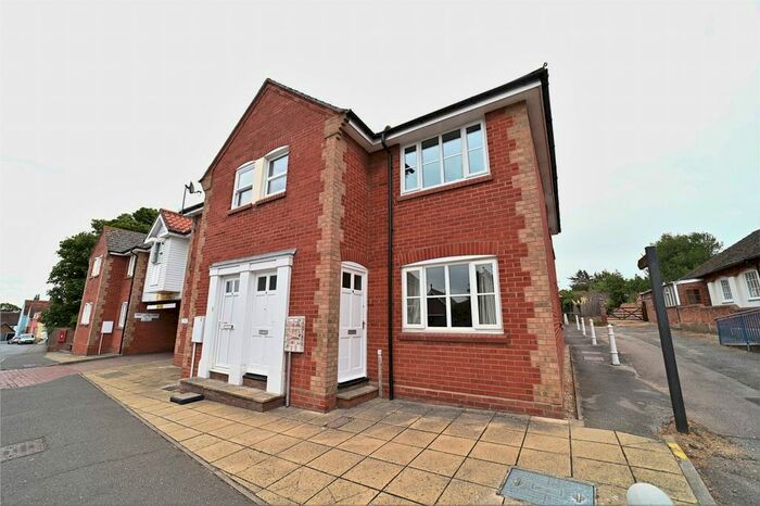 1 Bedroom Maisonette To Rent In Trinity Road, Manningtree, Essex, CO11