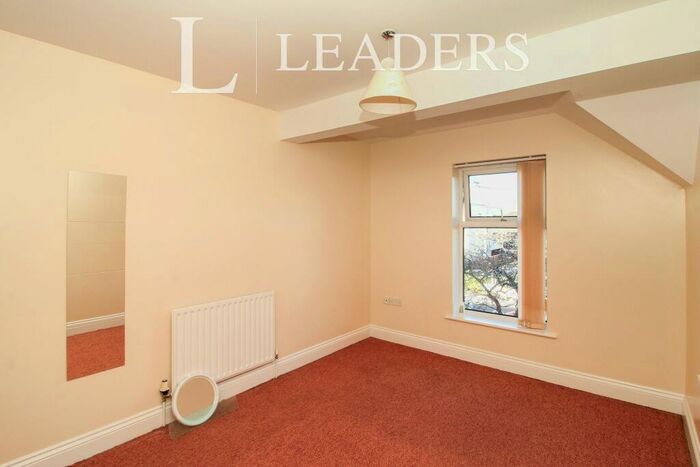 2 Bedroom Flat To Rent In Christchurch, BH23