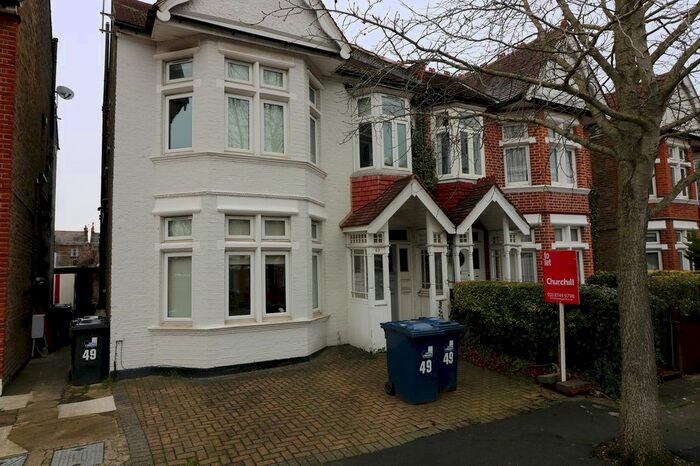 3 Bedroom Flat To Rent In Craven Avenue, Ealing, London., W5
