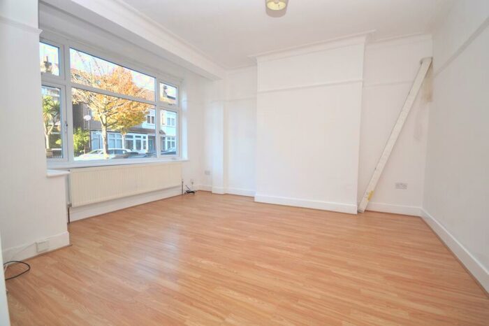 4 Bedroom Terraced House To Rent In Garner Road, London, E17