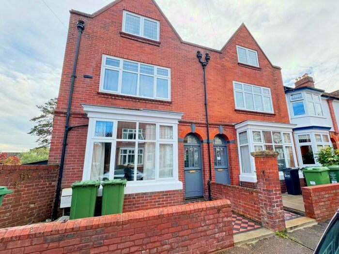 6 Bedroom Terraced House To Rent In Waverley Avenue, Exeter, EX4