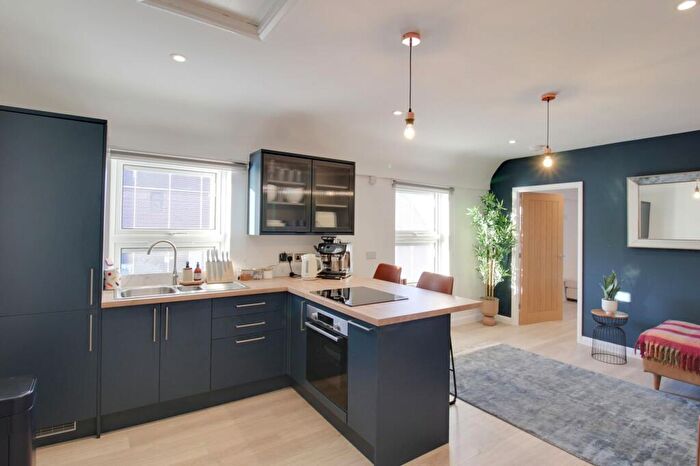 1 Bedroom Apartment For Sale In Eaton Ford Green, St Neots, PE19