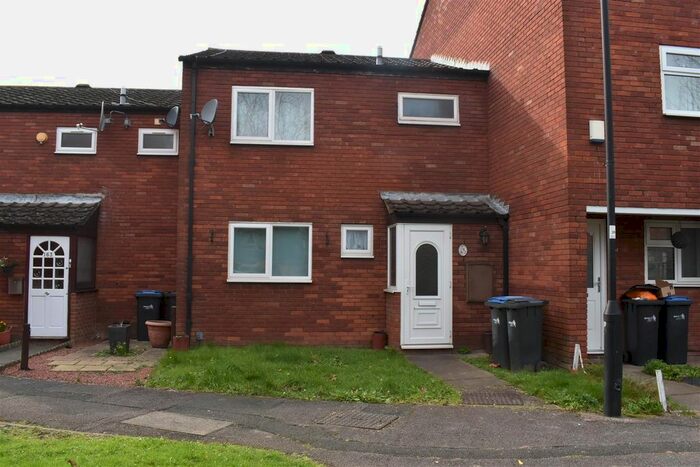 3 Bedroom Property To Rent In Holmesdale, Waltham Cross, EN8