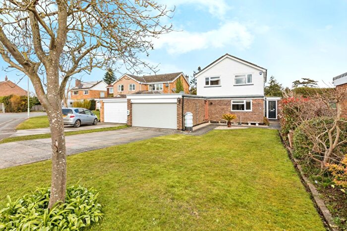 4 Bedroom Detached House For Sale In Paddocks Green, Worlingham, Beccles, Suffolk, NR34