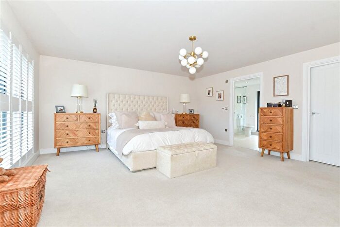 5 Bedroom Detached House For Sale In Boughton Park, Grafty Green, Maidstone, Kent, ME17