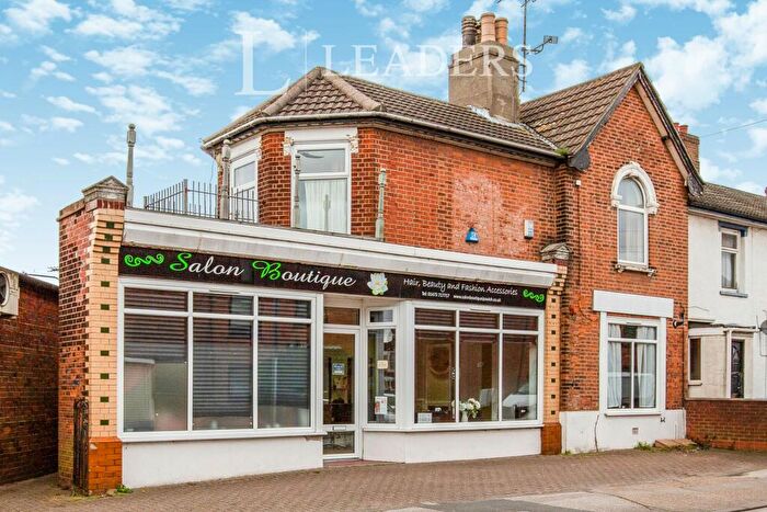 2 Bedroom Apartment To Rent In Cauldwell Hall Road, Ipswich, IP4