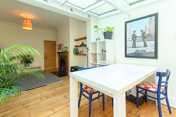 1 Bedroom Flat To Rent In Lansdown Road, Bristol, BS6