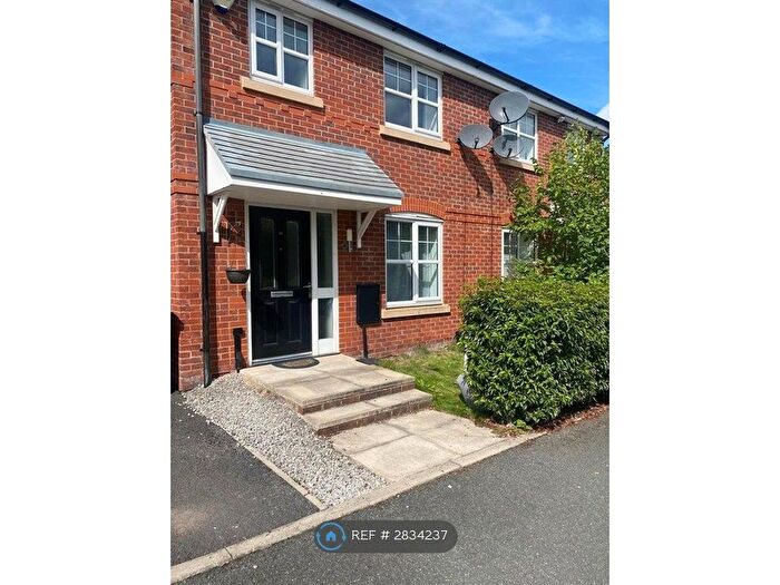 3 Bedroom Semi Detached House To Rent In Celia St, Crumpsall, M8