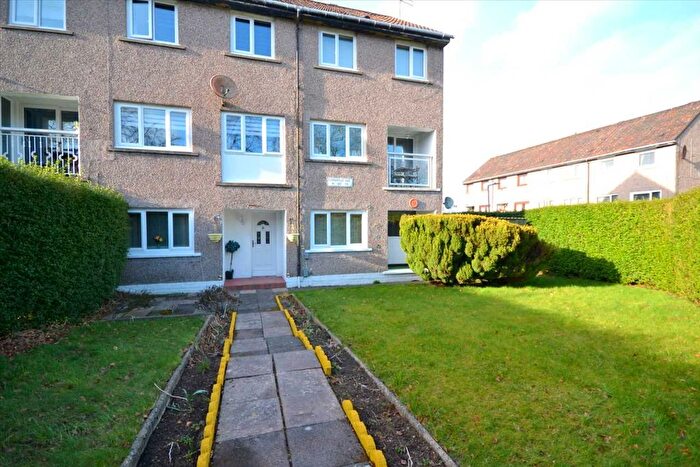 2 Bedroom Flat For Sale In Fernbrae Avenue, Fernhill, Glasgow, G73