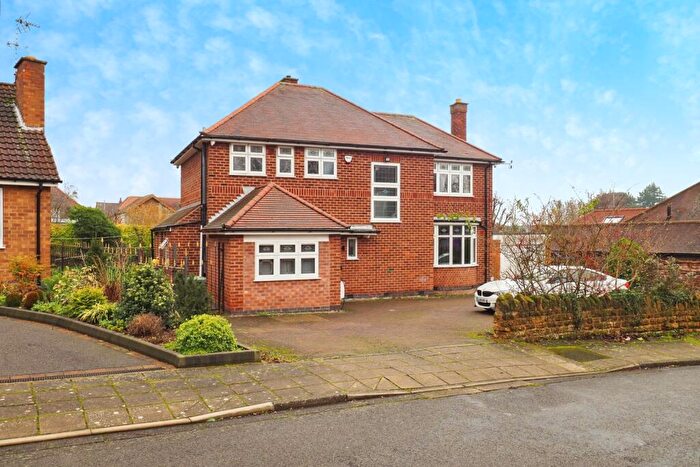 4 Bedroom Detached House For Sale In Winchester Avenue, Beeston, Nottingham, Nottinghamshire, NG9