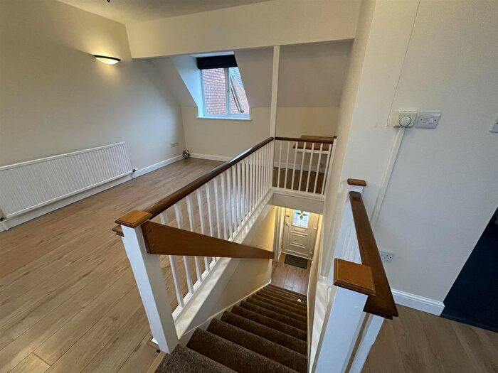 2 Bedroom Detached House To Rent In Chantry Gate, Bishops Cleeve, Cheltenham, GL52