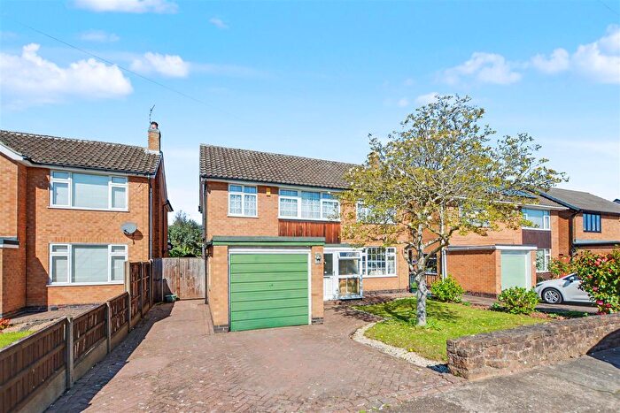 4 Bedroom Detached House For Sale In Abingdon Gardens, Beeston, NG9