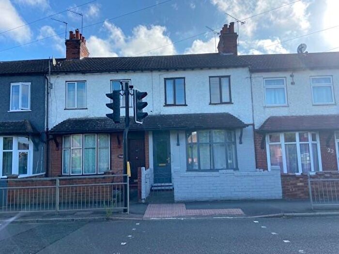 3 Bedroom Terraced House To Rent In Boughton Road, Brownsover, Rugby, CV21