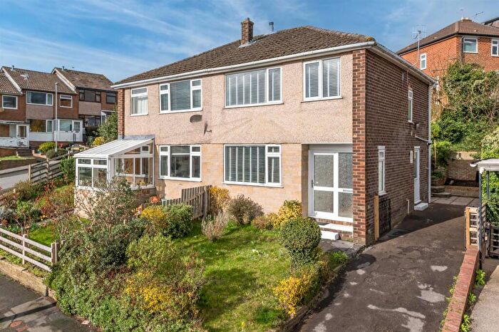 3 Bedroom House For Sale In The Gills, Otley, LS21