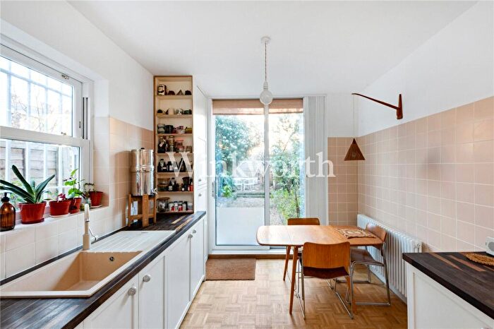 3 Bedroom Terraced House For Sale In Woodside Gardens, London, N17