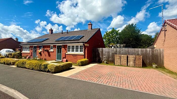 2 Bedroom Semi-Detached Bungalow For Sale In Starsmore Fields, Baston, Peterborough, PE6