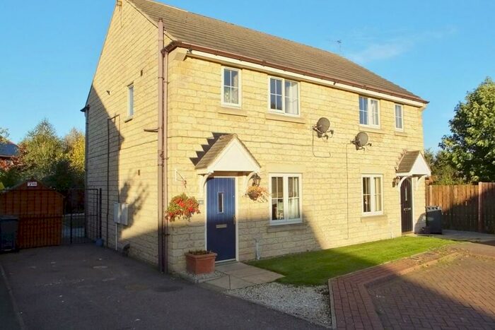 3 Bedroom Semi-Detached House To Rent In Alison Drive, Sheffield, S26