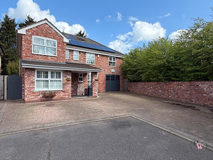 5 Bedroom Detached House For Sale In Beechfields, Winsford, CW7