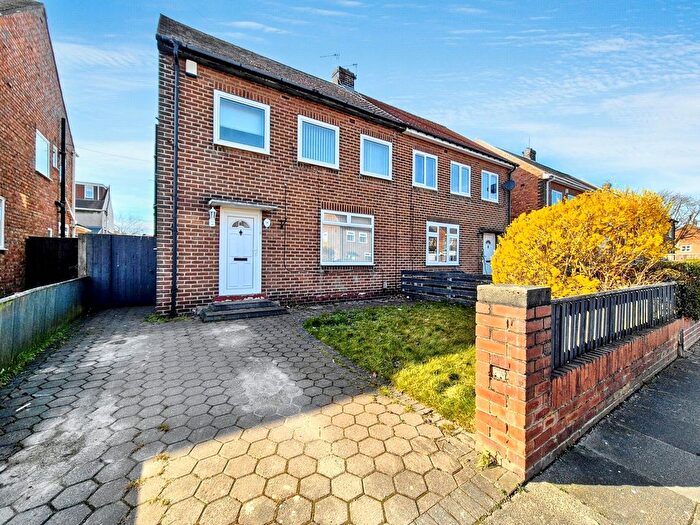 3 Bedroom Semi-Detached House To Rent In Johnston Avenue, Hebburn, NE31